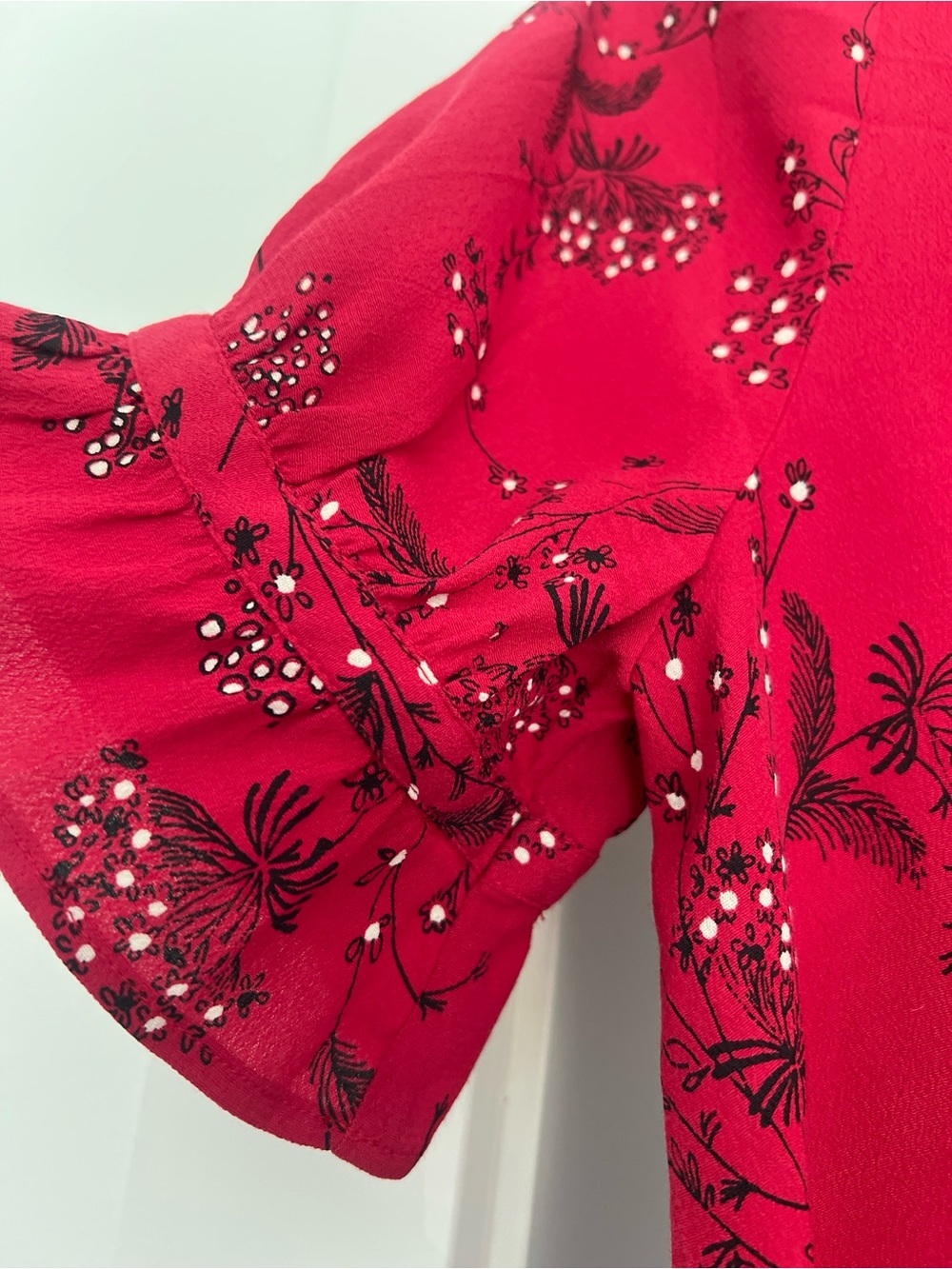 Madewell Daylight Top in Windswept Floral size 6 - Picture 9 of 12